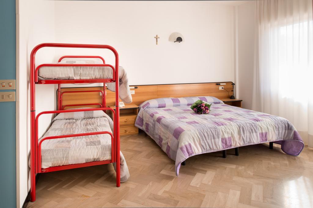 Hotel Crocenzi San Marino Dış mekan fotoğraf